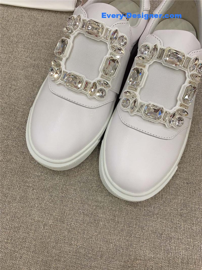 roger u1u1er new d1am0nd buckle casual shoes