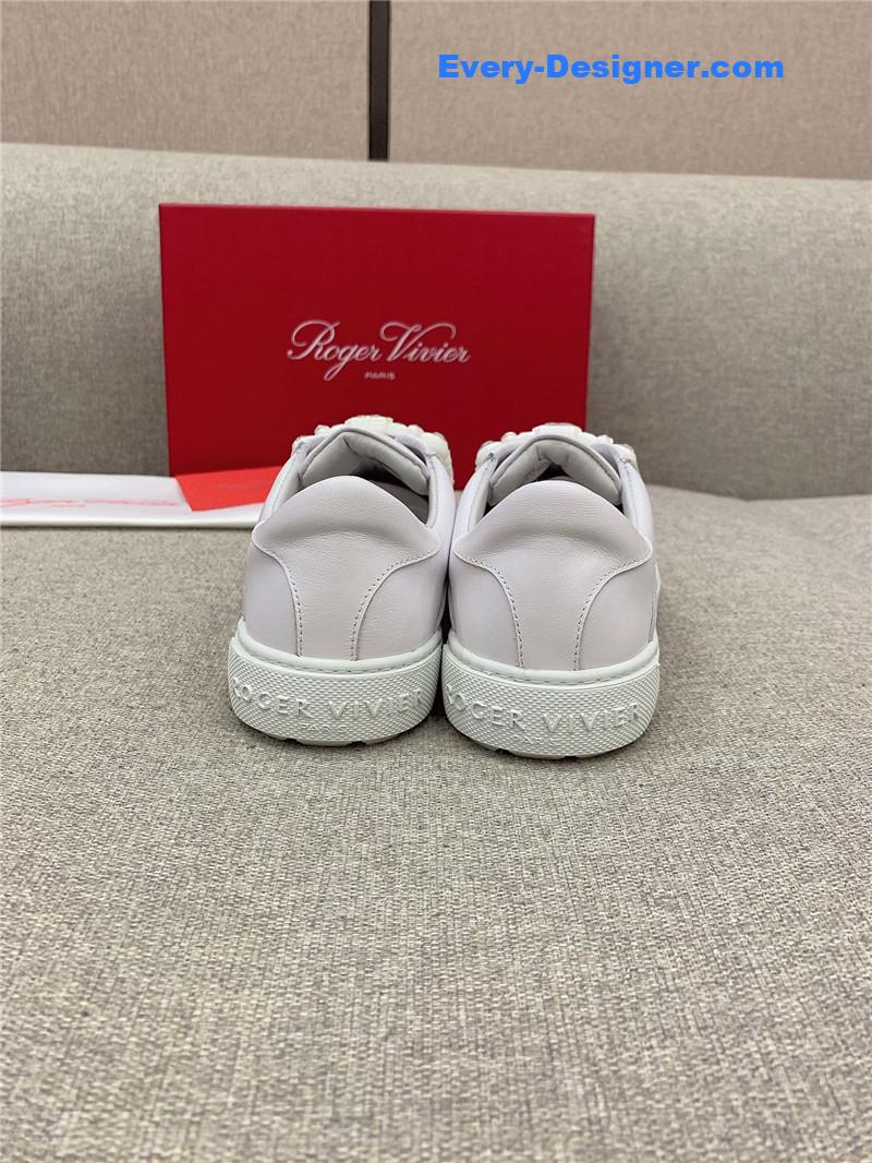 roger u1u1er new d1am0nd buckle casual shoes