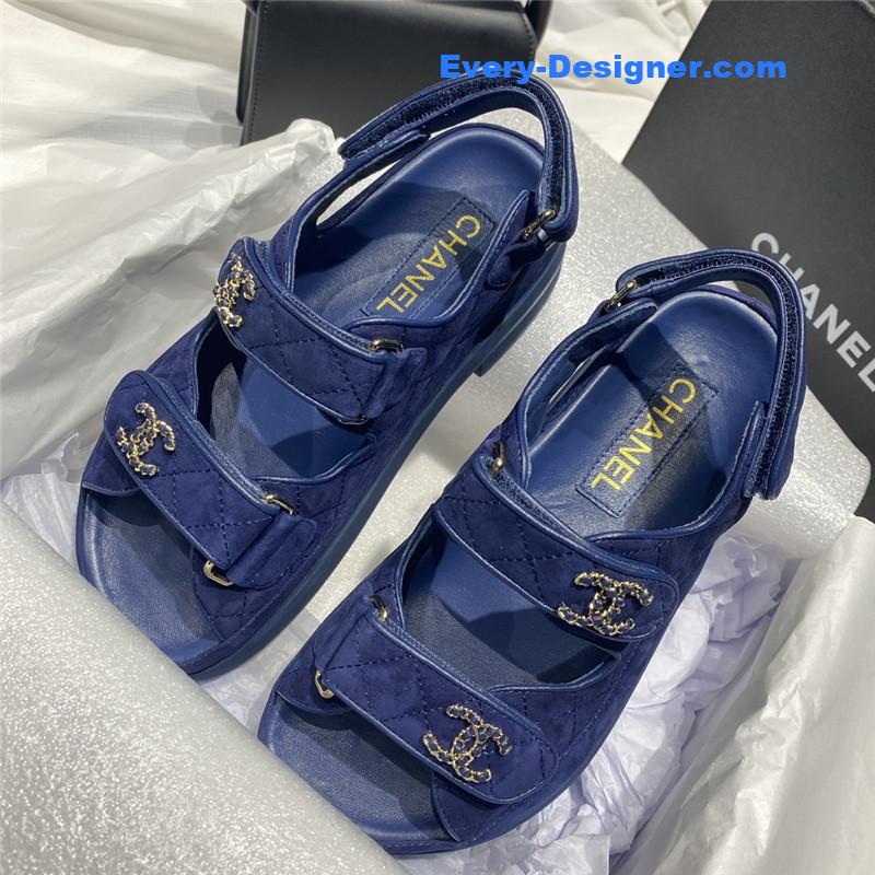 CC bow beach sandals