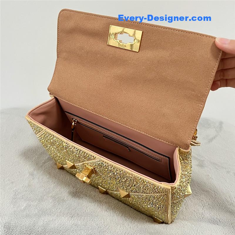 Va1e*ntin0 garavani roman stud crystal shoulder bag