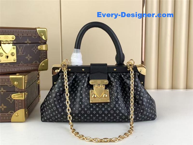 l0vis Vvtt0n lv monogram clutch bag