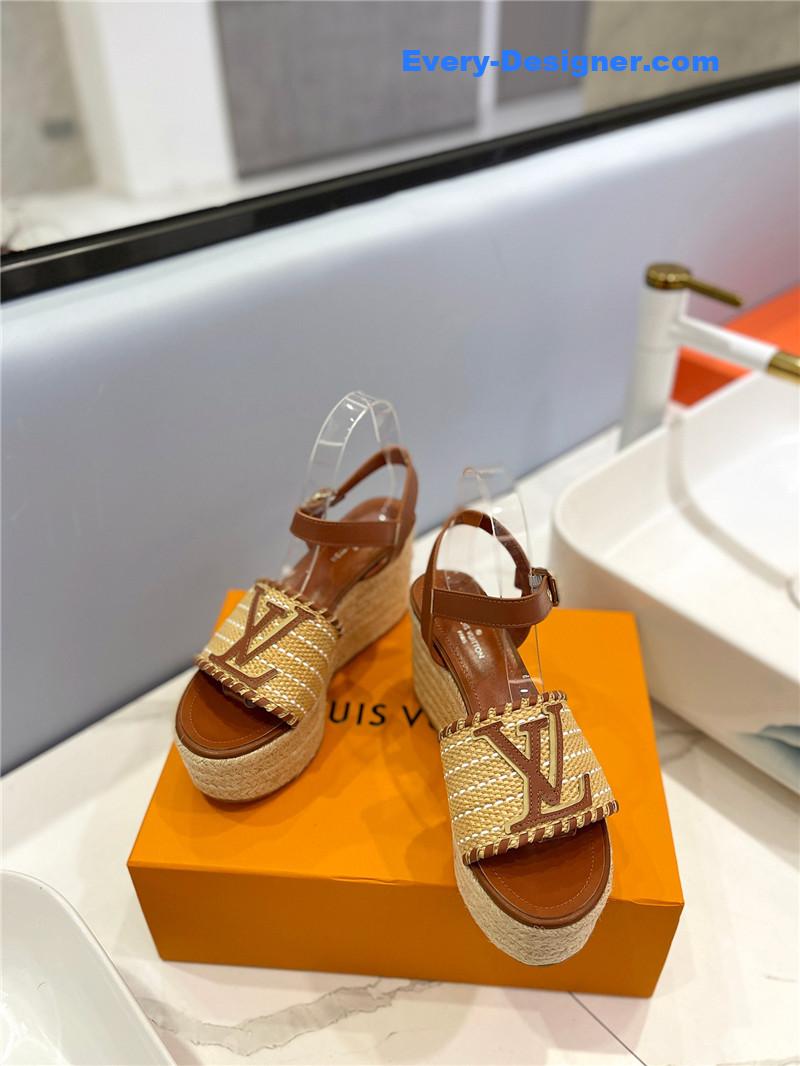 l0vis Vvtt0n lv platform sandals