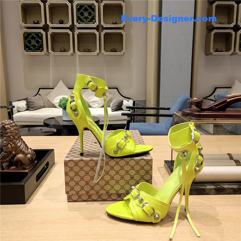 Ba1en*iaga studded fishmouth sandals