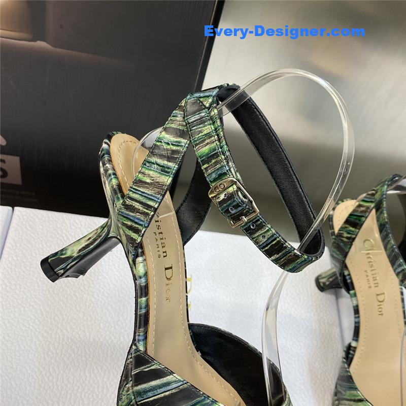 D10r metal buckle platform muller women’s sandals