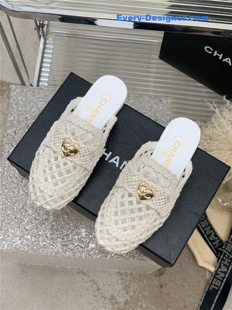 CC hollow Roman slippers
