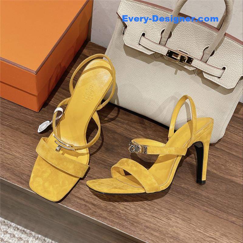 H**me5 glamor sandals