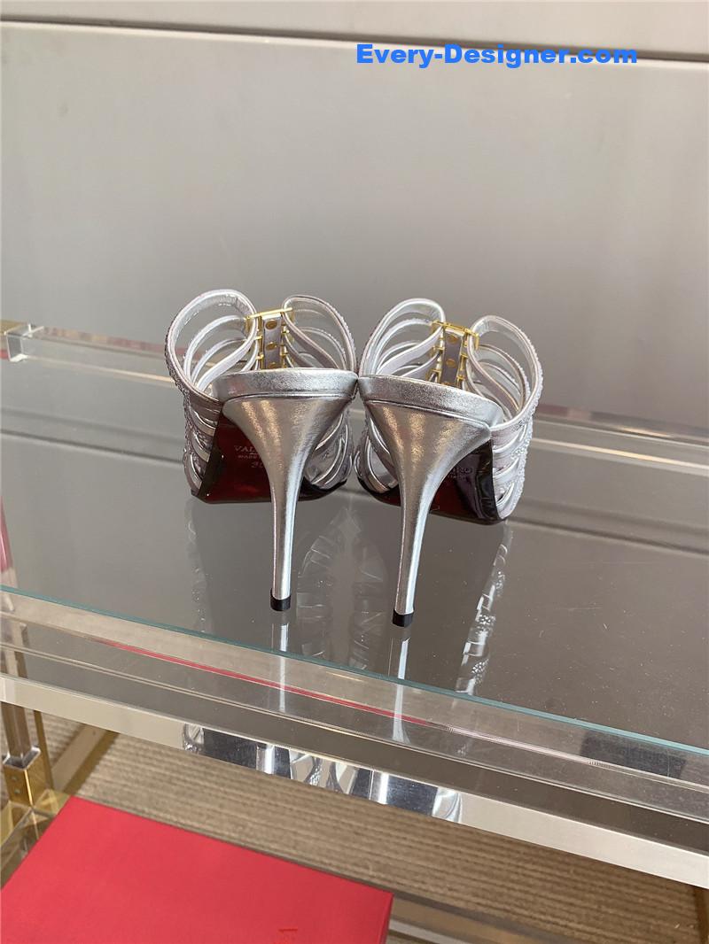 Va1e*ntin0 rhinestone high heel slippers
