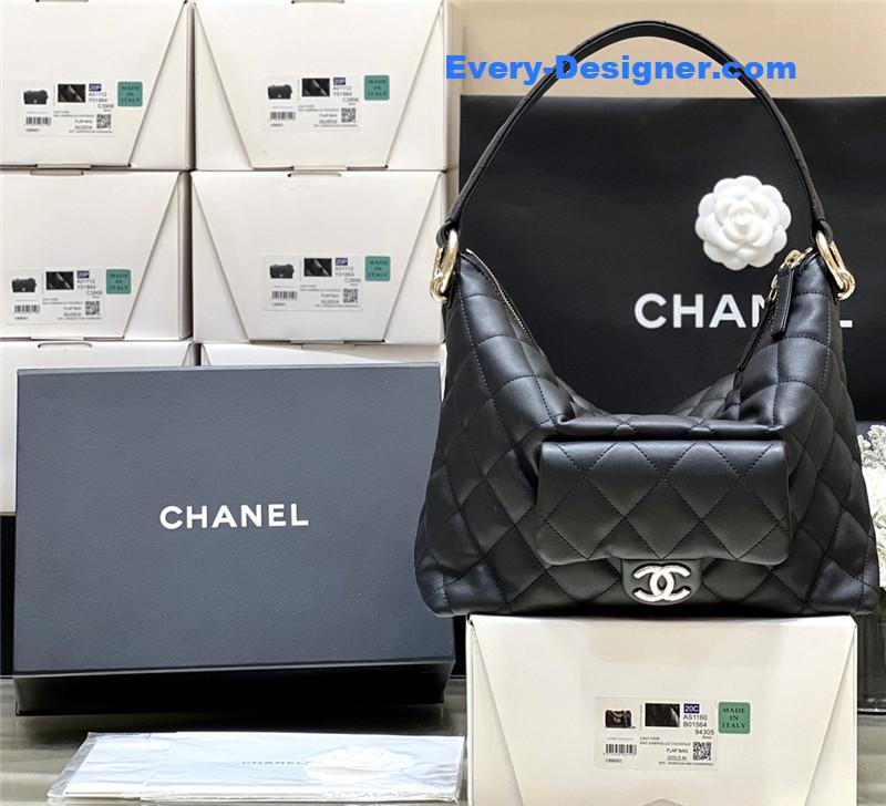 Ch**el wavy cc small hobo bag