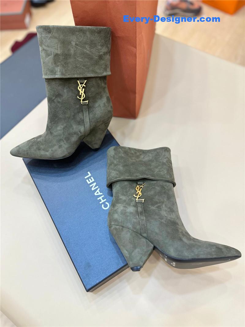 Y51 pointed toe suede ankle boots