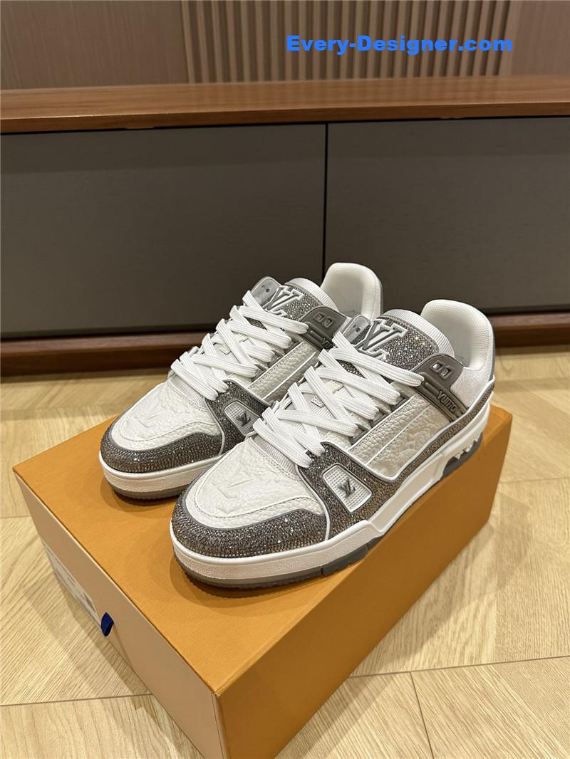 l0vis Vvtt0n lv  trainer sneakers