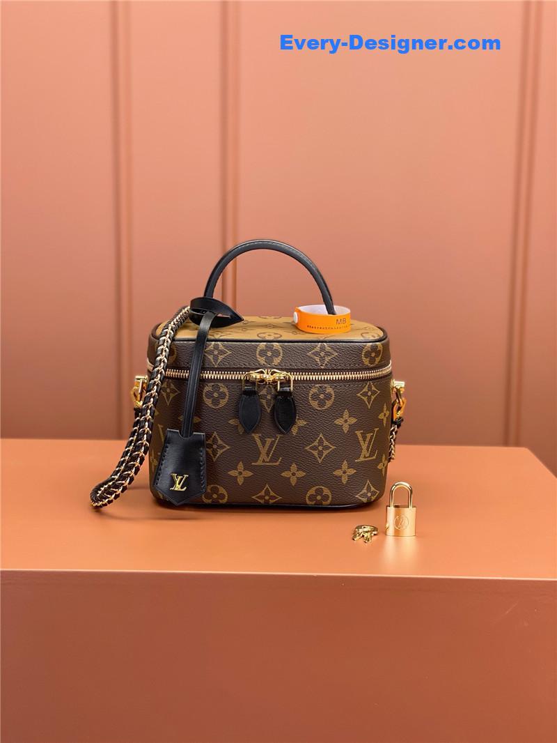 l0vis Vvtt0n lv vanity bag