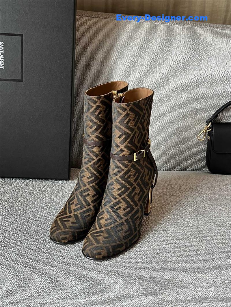 F**di delfina ankle boots