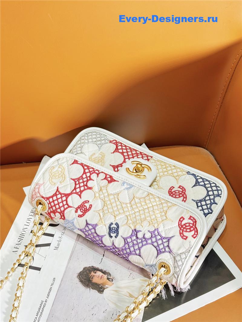 Ch**el mini cf bag