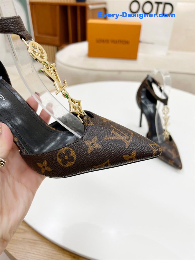 l0vis Vvtt0n lv metal chain high heels