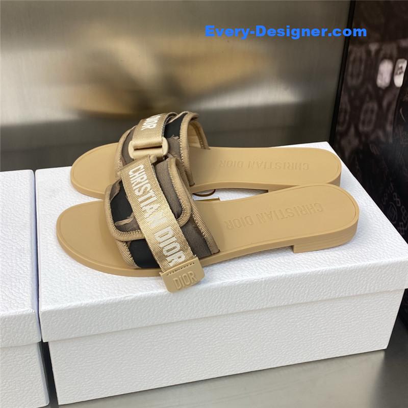 D10r evolution camouflage women’s shoes