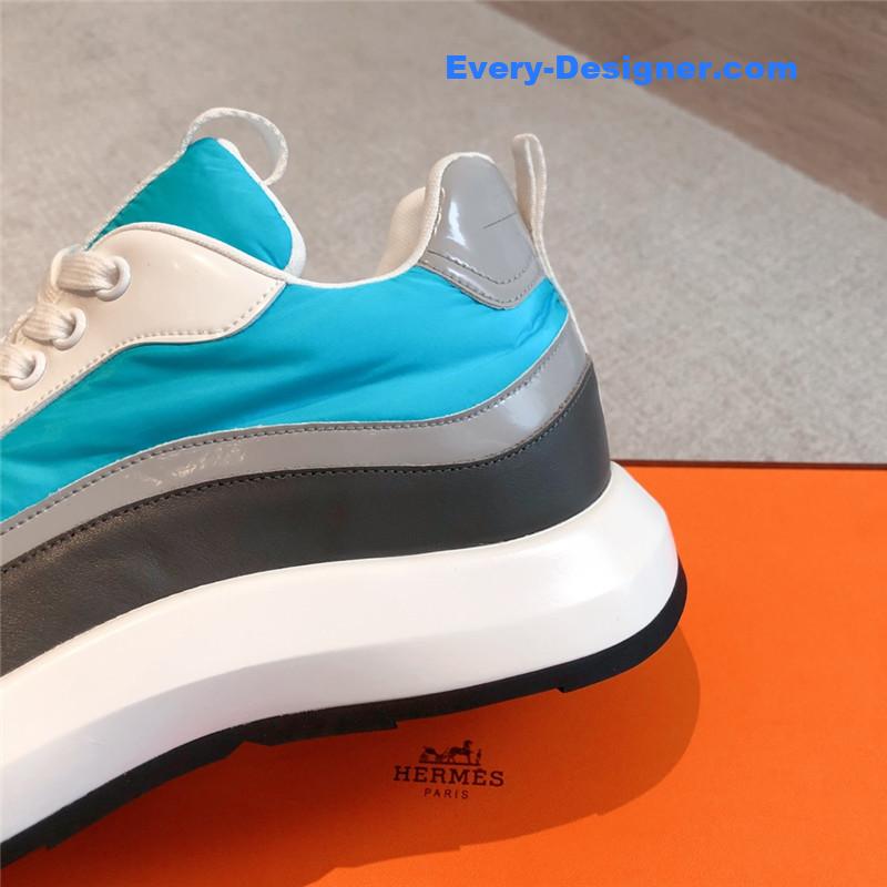 H**me5 new sneakers