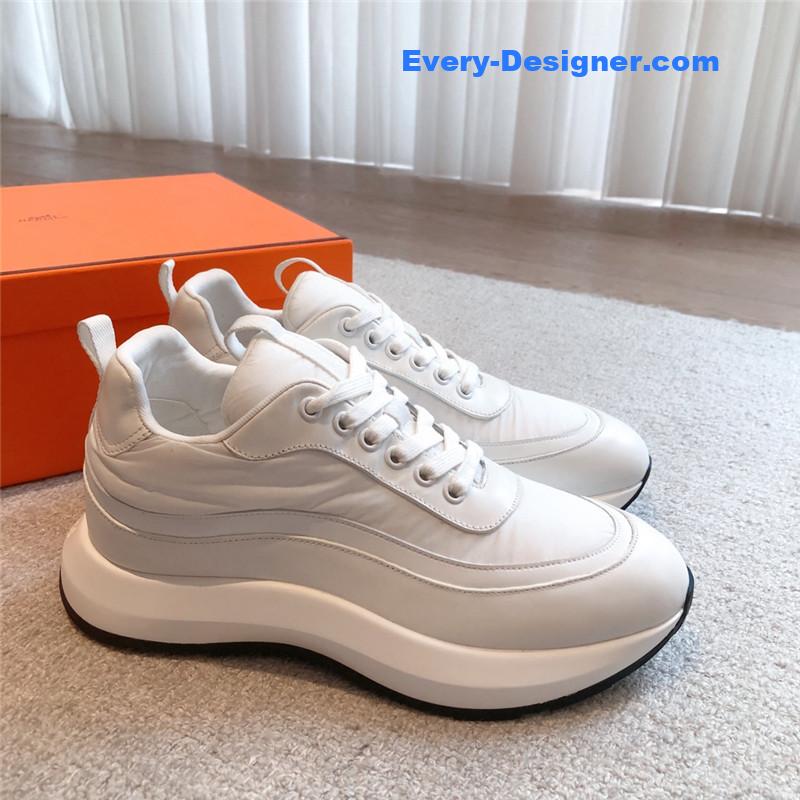 H**me5 new sneakers