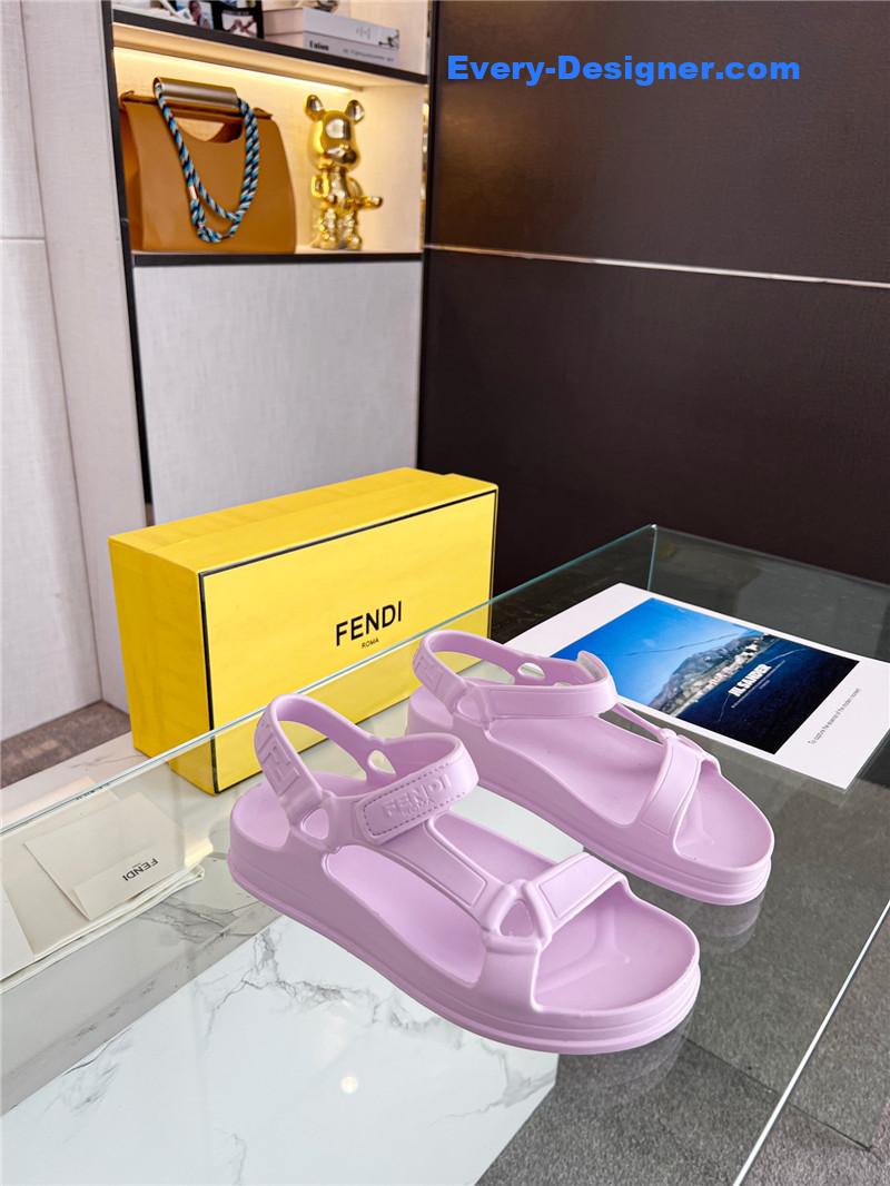 F**di summer new velcro sandals