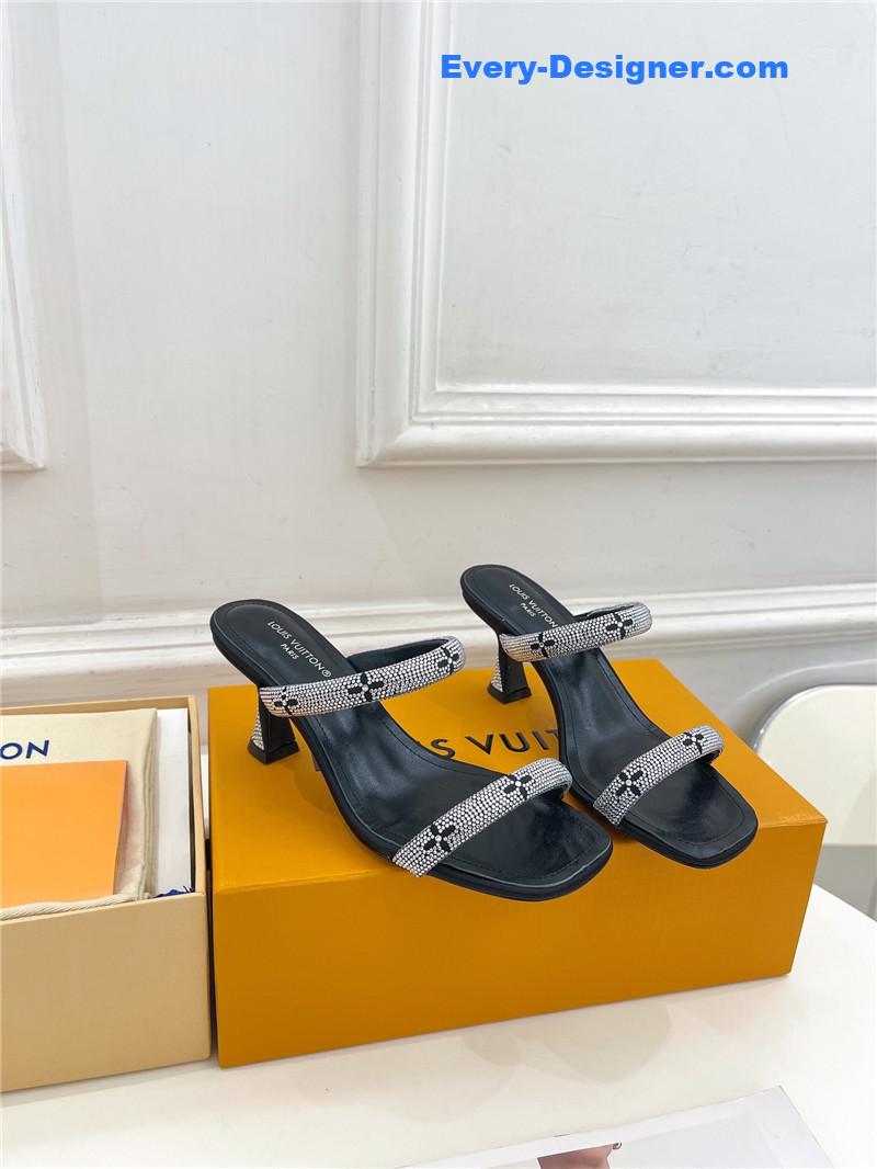 l0vis vvtt0n lv square toe hot D1am0nd high-heeled slippers