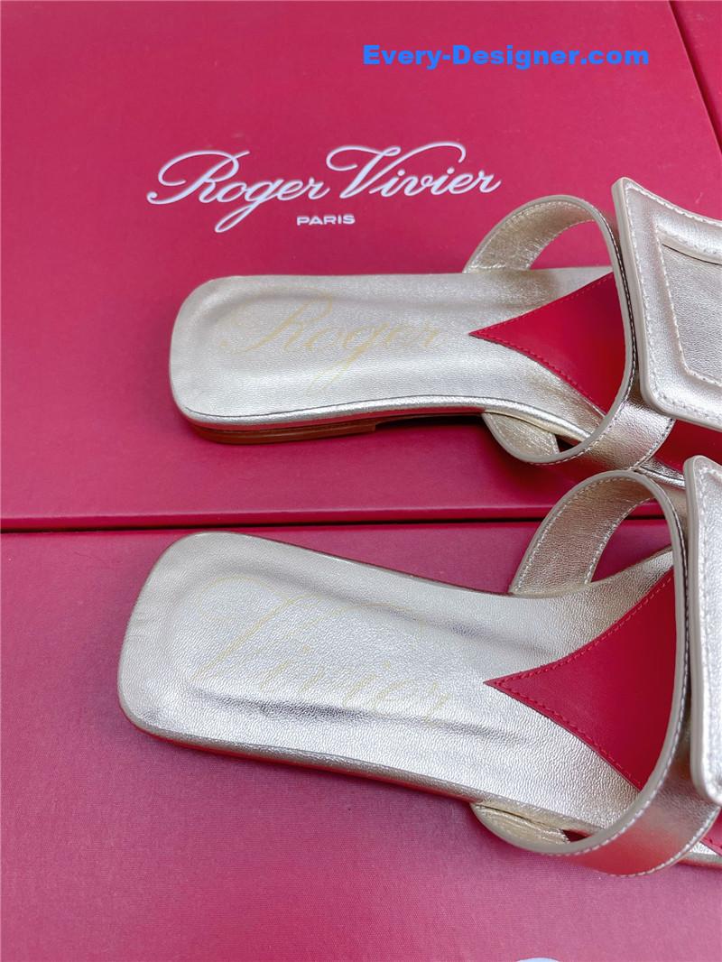 roger u1u1er embroidered buckle mules