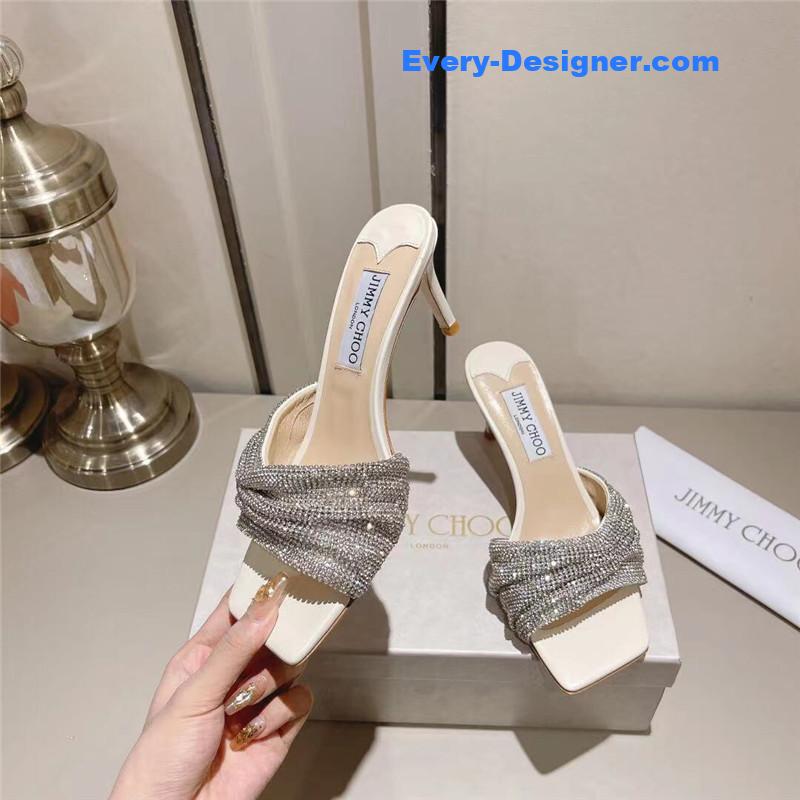 J1m*y Ch00 hand-drilled sandals