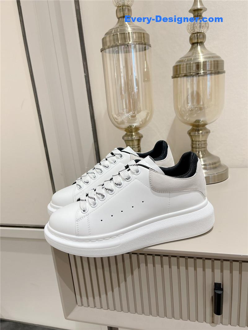 a1exa*der Mcqv*en new oversized sneakers