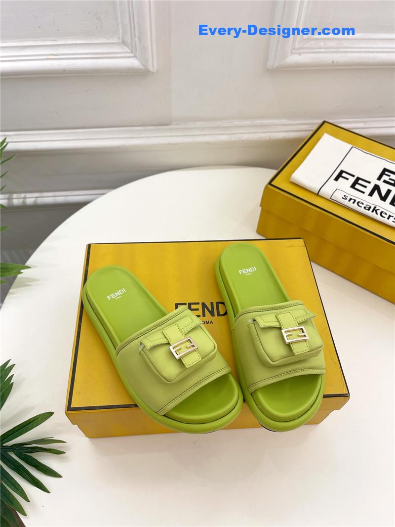 F**di pocket casual slippers
