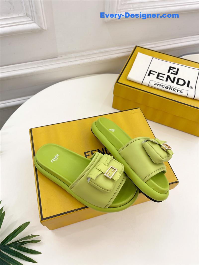 F**di pocket casual slippers