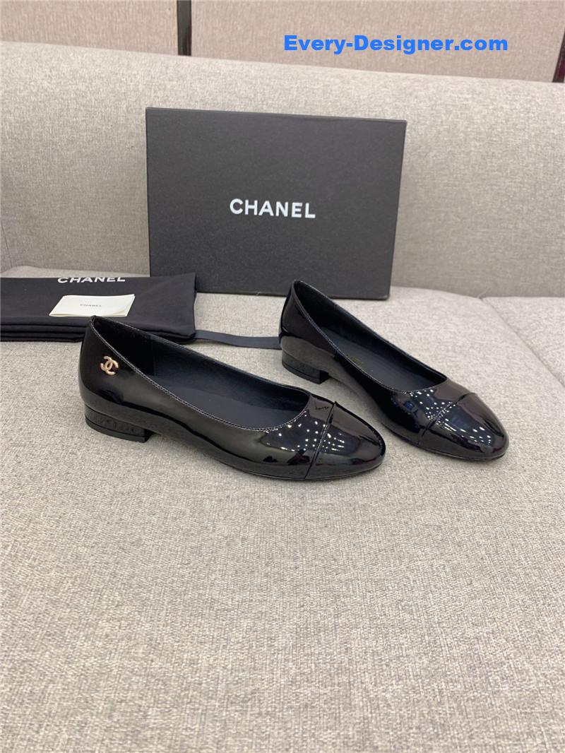 CC new flat shoes