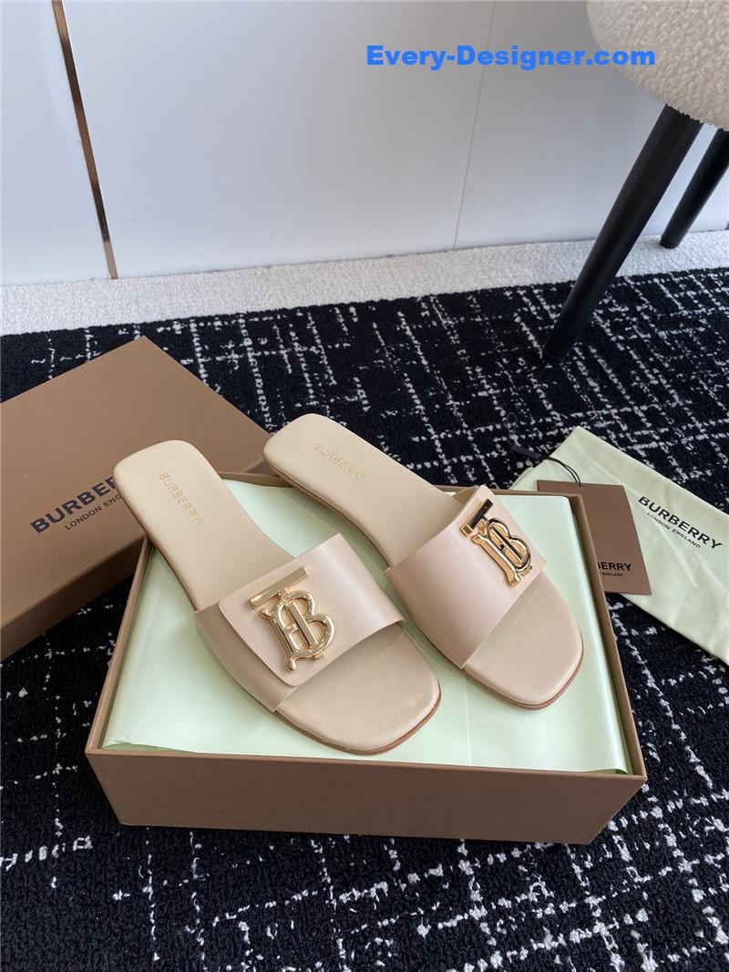 Bv*b*rry new slippers