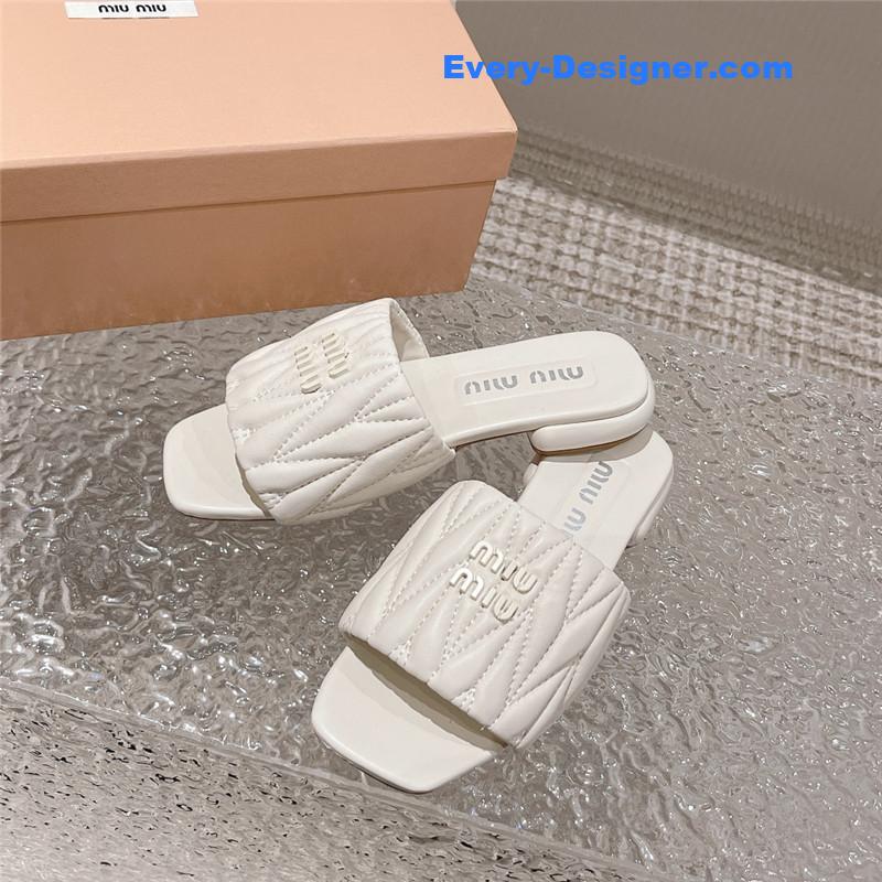 M1um1u mary jane slippers