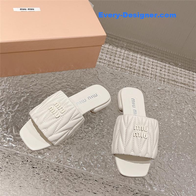 M1um1u mary jane slippers