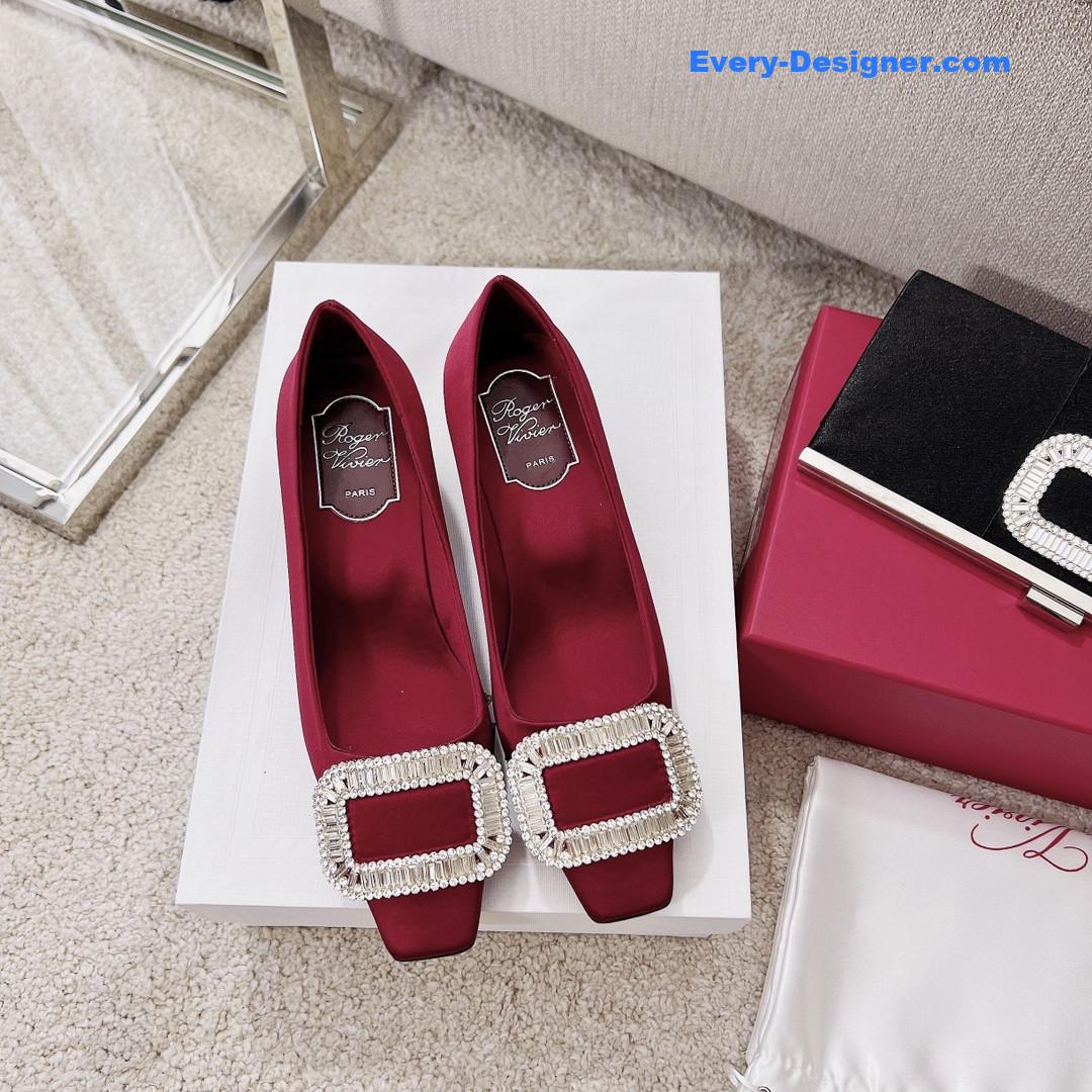 roger u1u1er silk d1am0nd buckle square heel shoes