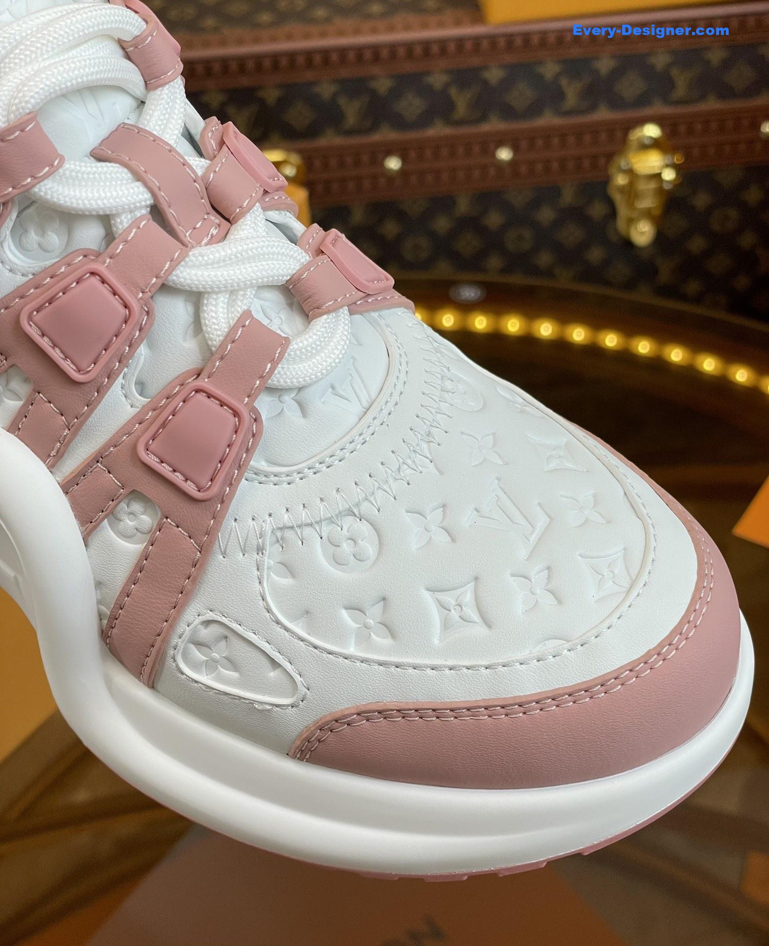 l0vis Vvtt0n lv hardware casual sports daddy shoes