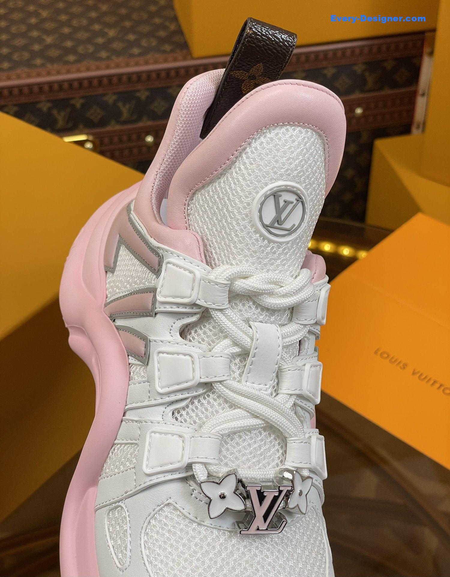 l0vis Vvtt0n lv hardware casual sports daddy shoes