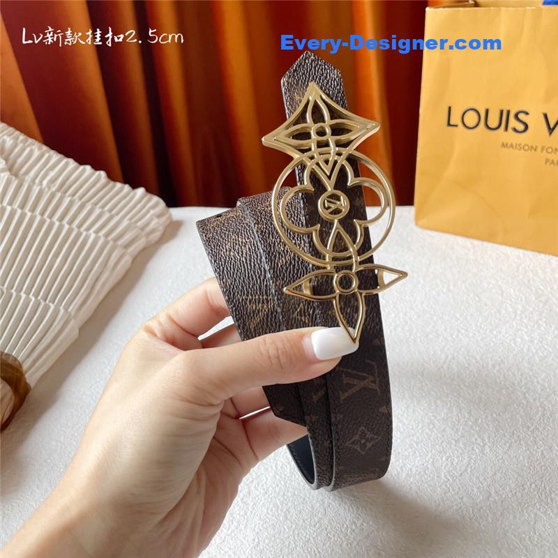 l0vis Vvtt0n lv classic print with black plain bottom belt