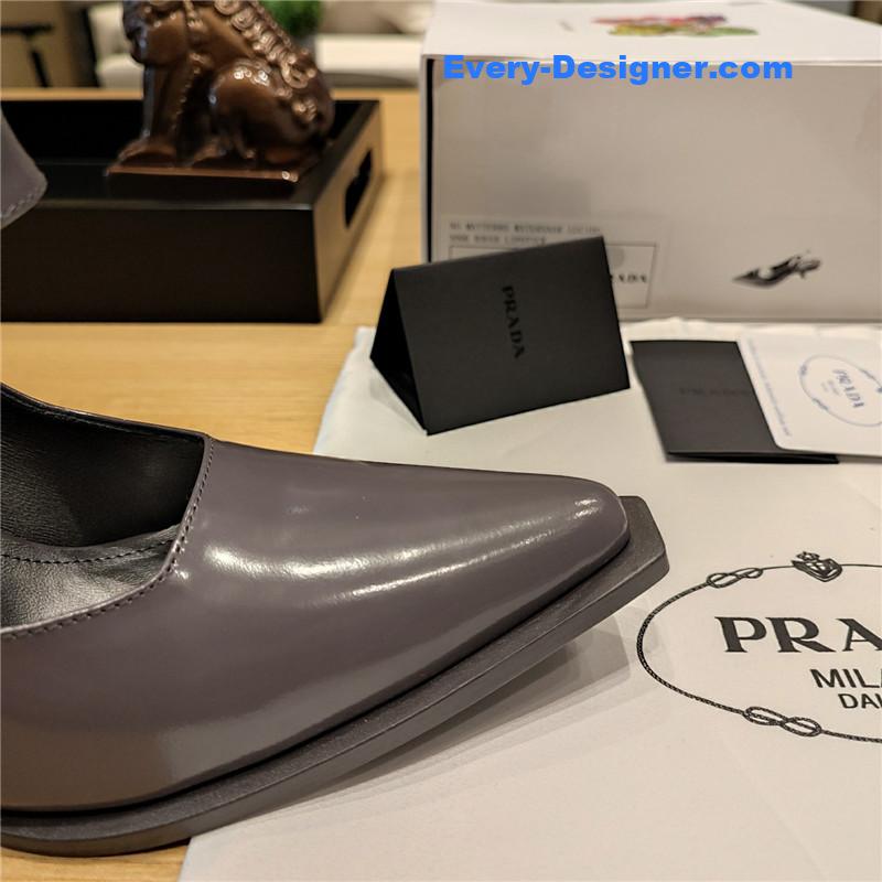 Pra*a wedge shoes