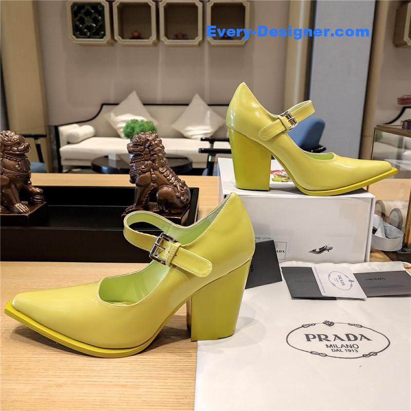 Pra*a wedge shoes
