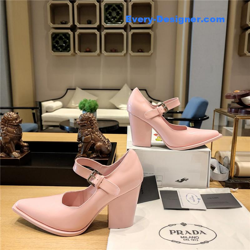 Pra*a wedge shoes