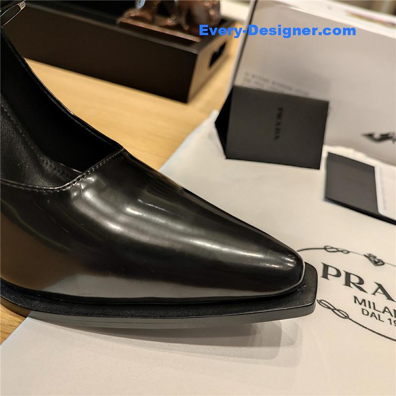 Pra*a wedge shoes