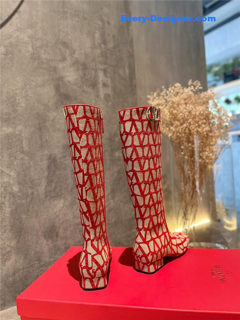 Va1e*ntin0 leather outsole mid boots