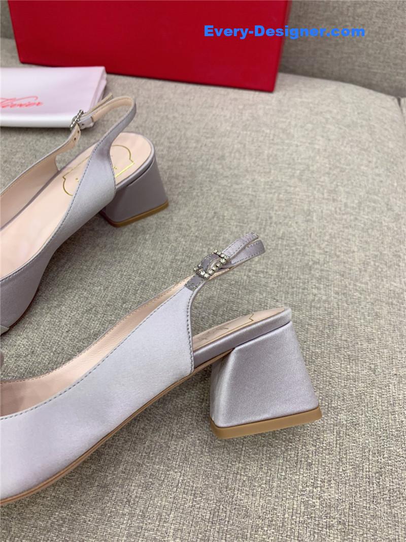 roger u1u1er classic d1am0nd buckle silk high heel pumps