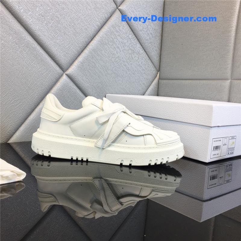 D10r shell shoes