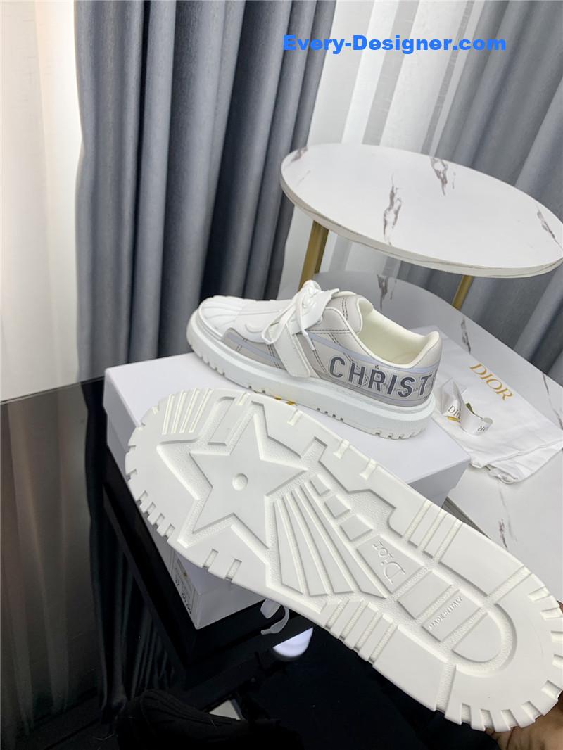 D10r shell shoes