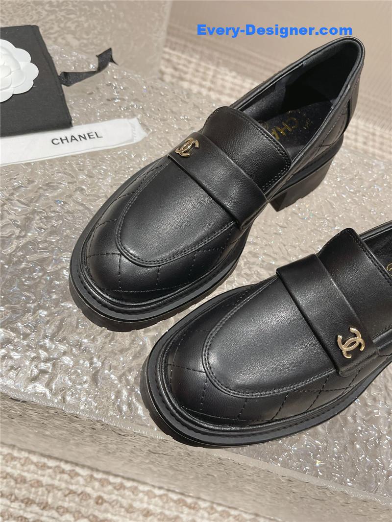 CC calfskin lozenge shoes