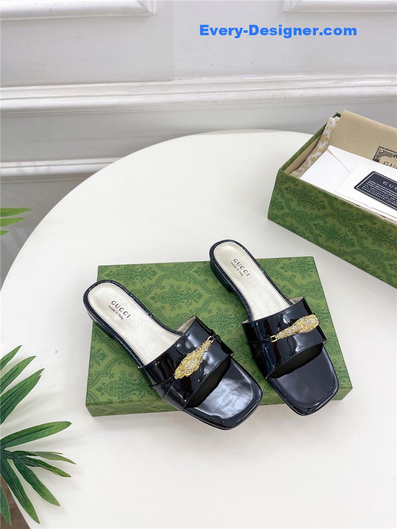 Gvc*1 new metal snake head slippers