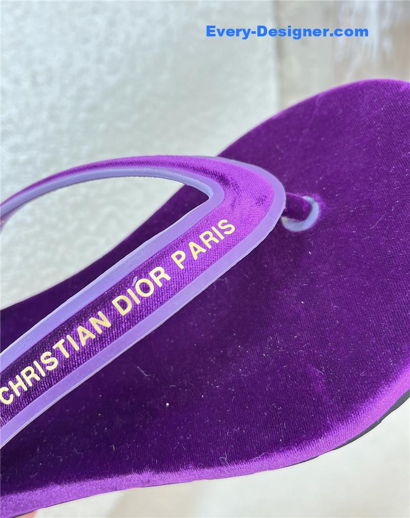 D10r new flip flops