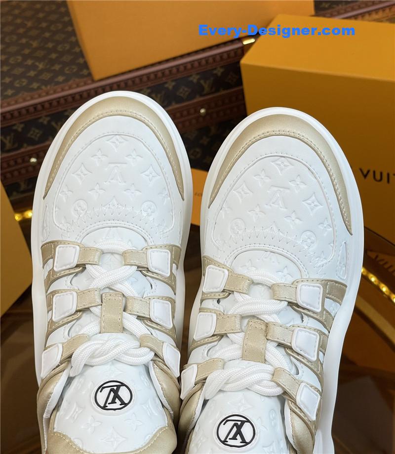 l0vis Vvtt0n lv hardware casual sports daddy shoes