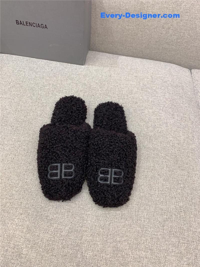 Ba1en*iaga classic fur flat slippers