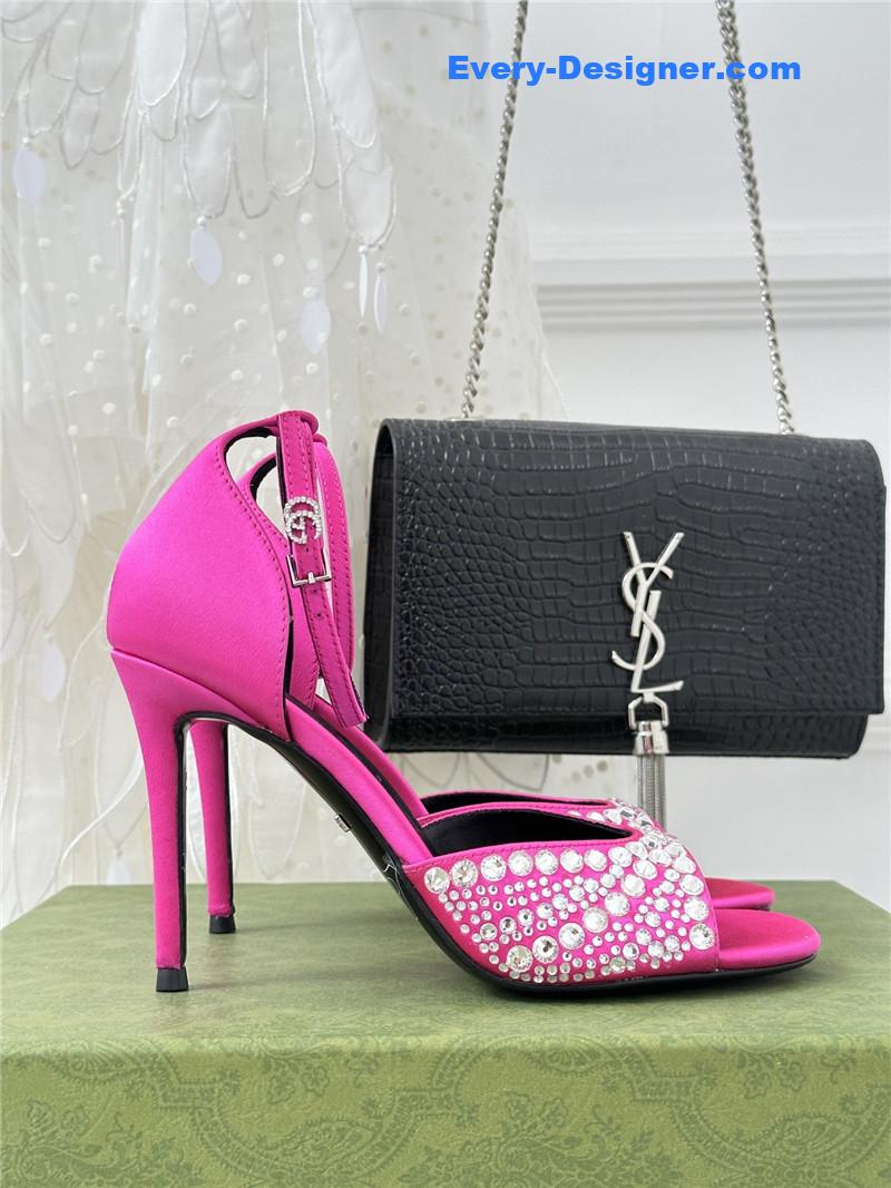 Gvc*1 rhinestone slippers sandals